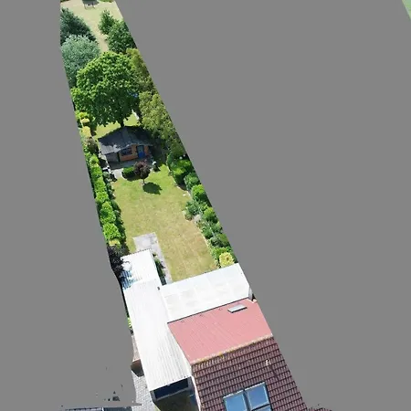 Doppelhaushaelfte In Perfekter Lage Fuer Fahrradtouren - Haus Perrich