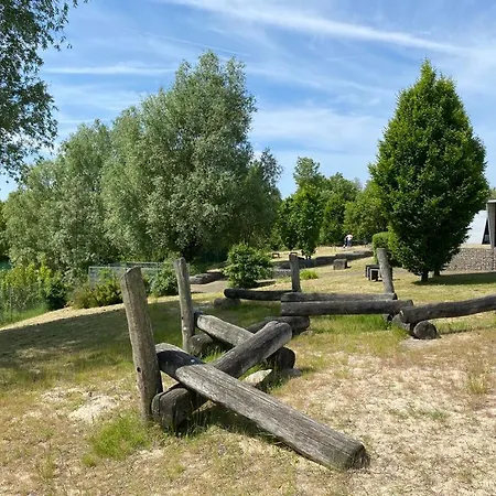 Holiday home Doppelhaushaelfte In Perfekter Lage Fuer Fahrradtouren - Haus Perrich Wesel (North Rhine-Westphalia)